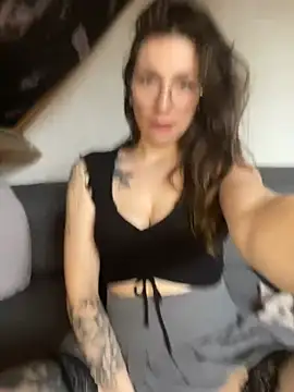 TalullaX online show from 02-20-25, 02:35