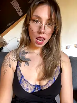 TalullaX online show from 10-14-25, 10:05