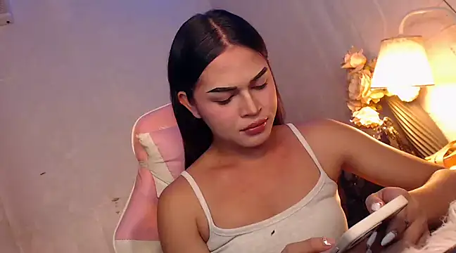 Snapshot of Ashely_Lewis chatting on 12-07-24, 01:18 Ashely Lewis online show from 12-07-24, 01:18