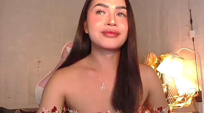 Snapshot of Ashely_Lewis chatting on 01-07-25, 11:58 Ashely Lewis online show from 01-07-25, 11:58