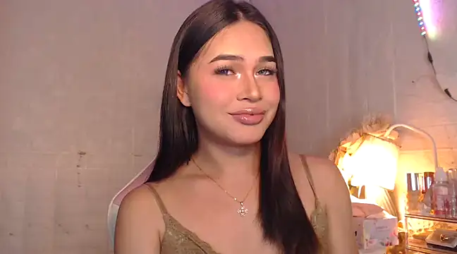 Snapshot of Ashely_Lewis chatting on 01-19-25, 08:50 Ashely Lewis online show from 01-19-25, 08:50