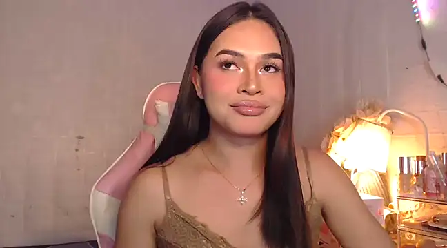 Snapshot of Ashely_Lewis chatting on 01-19-25, 03:21 Ashely Lewis online show from 01-19-25, 03:21