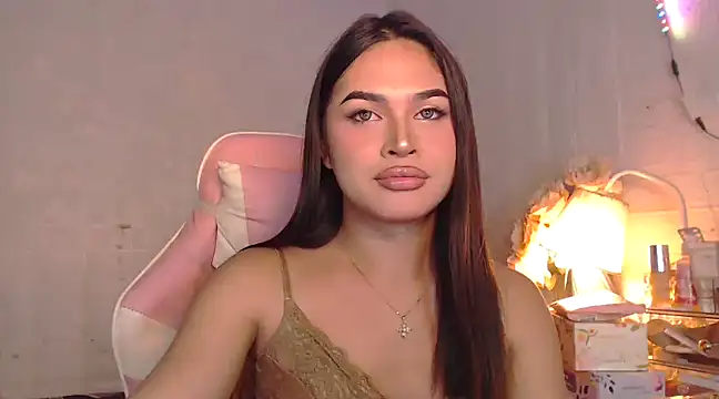 Snapshot of Ashely_Lewis chatting on 01-23-25, 03:01 Ashely Lewis online show from 01-23-25, 03:01