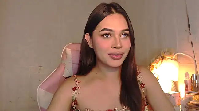 Snapshot of Ashely_Lewis chatting on 01-25-25, 12:47 Ashely Lewis online show from 01-25-25, 12:47