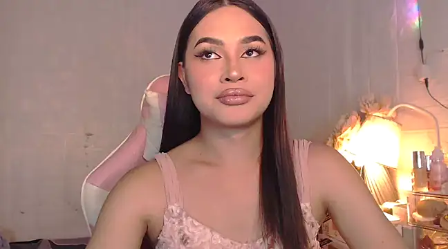 Snapshot of Ashely_Lewis chatting on 02-02-25, 10:02 Ashely Lewis online show from 02-02-25, 10:02