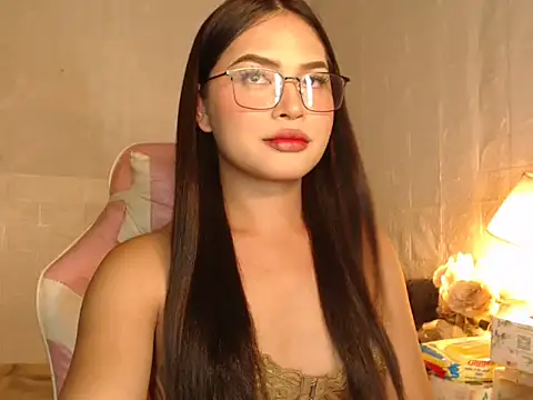 Snapshot of Ashely_Lewis chatting on 10-08-25, 03:31 Ashely Lewis online show from 10-08-25, 03:31