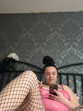 Snapshot of peaches006 chatting on 12-16-25, 09:25 peaches006 online show from 12-16-25, 09:25