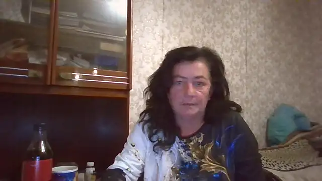 GypsiQueen2 online show from 09-28-25, 06:24