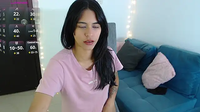 Snapshot of imSophia chatting on 09-27-25, 08:25 imSophia online show from 09-27-25, 08:25