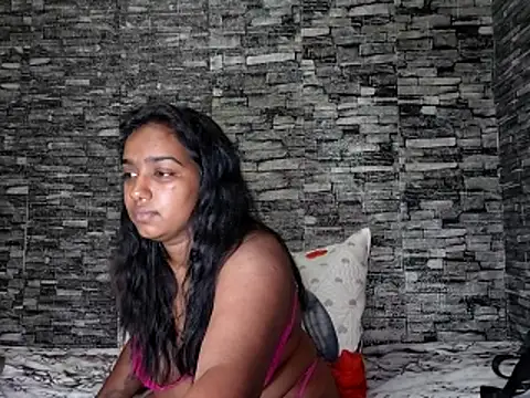 Snapshot of Xindias_fantasyX chatting on 05-18-26, 05:30 Xindias fantasyX online show from 05-18-26, 05:30