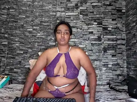 Snapshot of Xindias_fantasyX chatting on 05-28-26, 06:49 Xindias fantasyX online show from 05-28-26, 06:49