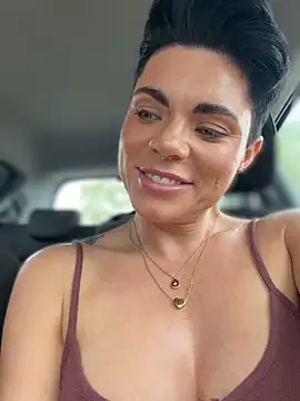 LukeLouHarvey online show from 11-27-25, 04:14