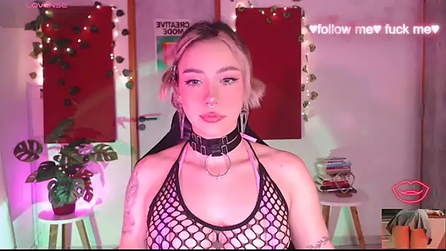 sakura beauty online show from 12-15-25, 03:00