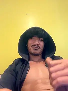 juniiorre online show from 11-18-25, 07:35