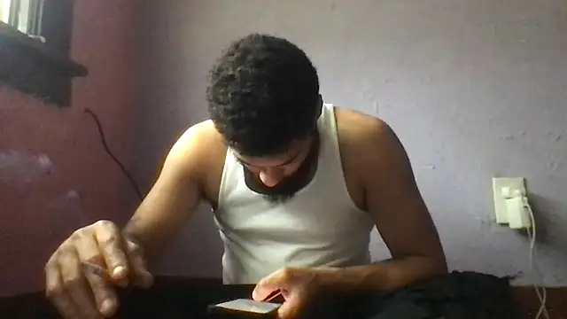 Snapshot of mondo29 chatting on 11-21-25, 03:11 mondo29 online show from 11-21-25, 03:11