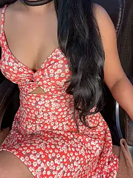 SCHOOL Girl 0 online show from 02-08-25, 10:50