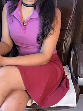 SCHOOL Girl 0 online show from 03-08-25, 10:43