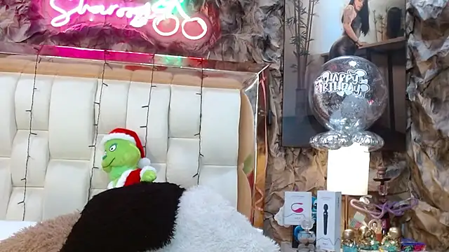 Snapshot of sharoon_cheerry chatting on 12-07-24, 07:21 sharoon cheerry online show from 12-07-24, 07:21