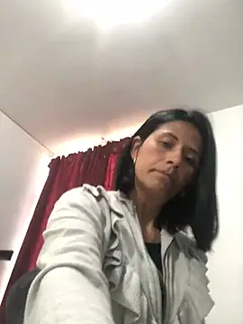 Snapshot of sharoon_cheerry chatting on 02-19-25, 03:27 sharoon cheerry online show from 02-19-25, 03:27