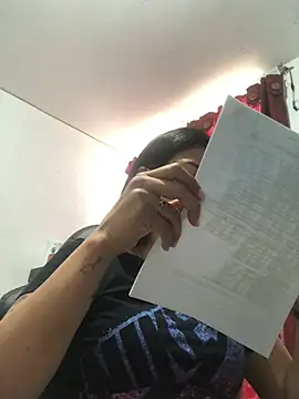 Snapshot of sharoon_cheerry chatting on 03-01-25, 06:32 sharoon cheerry online show from 03-01-25, 06:32