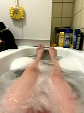 David19932908 online show from 12-10-24, 05:22