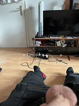 David19932908 online show from 01-13-25, 02:32