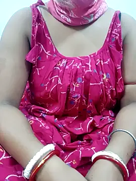 Snapshot of Bengali-boudi chatting on 03-11-25, 05:35 Bengali-boudi online show from 03-11-25, 05:35