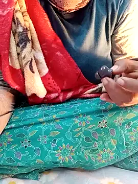 Snapshot of Bengali-boudi chatting on 12-05-25, 05:53 Bengali-boudi online show from 12-05-25, 05:53