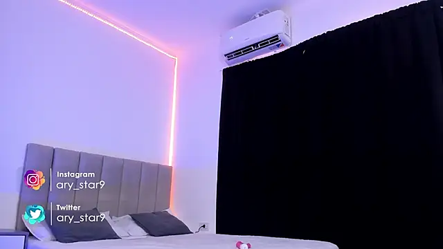 Snapshot of Alison_Miller9 chatting on 12-30-24, 09:16 Alison Miller9 online show from 12-30-24, 09:16