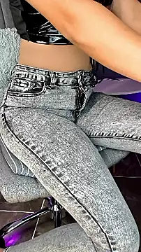 goddessalice online show from 11-26-25, 07:04