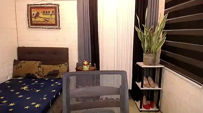 Snapshot of Yesha_harper chatting on 12-14-24, 10:13 Yesha harper online show from 12-14-24, 10:13