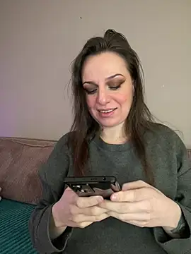 hades4ness online show from 03-19-25, 08:23