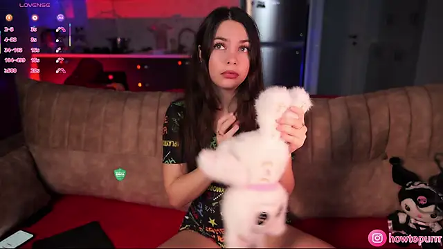 How2Meow online show from 11-13-25, 05:12