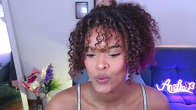 Amelia bss online show from 02-21-25, 01:44