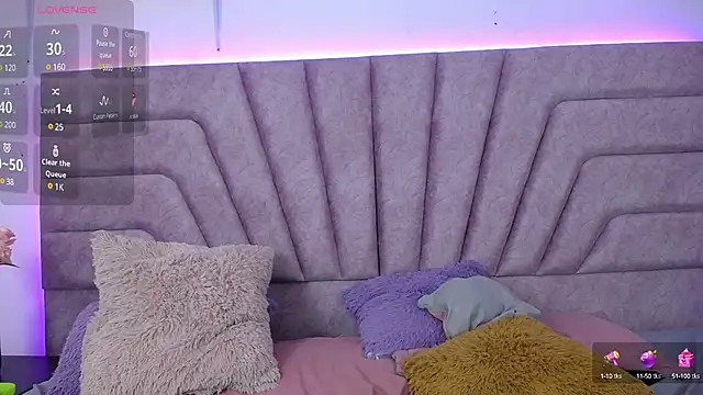 Snapshot of Jessica-Kraftt chatting on 01-14-25, 03:32 Jessica-Kraftt online show from 01-14-25, 03:32