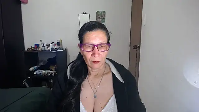 latin49 online show from 02-11-26, 03:00