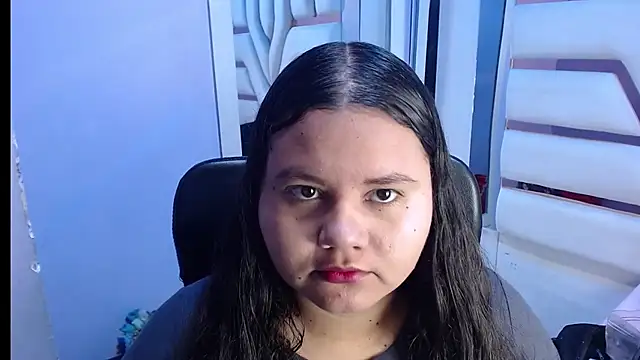 Snapshot of ValenTitis chatting on 12-03-25, 08:29 ValenTitis online show from 12-03-25, 08:29