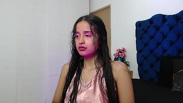 Lili666  online show from 11-08-25, 03:07