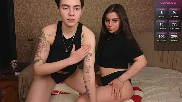 twobabesweet online show from 04-23-26, 04:46