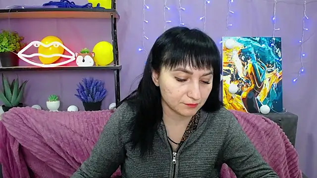 Snapshot of NinaFlawlees chatting on 01-24-25, 11:45 NinaFlawlees online show from 01-24-25, 11:45