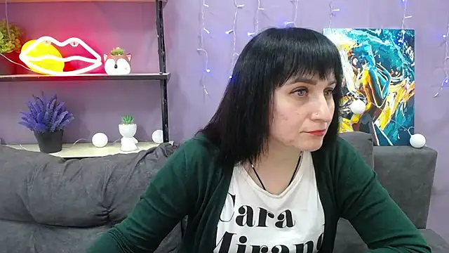 Snapshot of NinaFlawlees chatting on 01-28-25, 07:10 NinaFlawlees online show from 01-28-25, 07:10