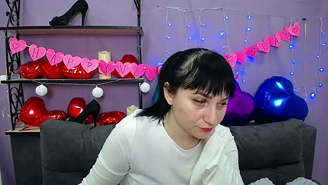 Snapshot of NinaFlawlees chatting on 02-05-25, 11:28 NinaFlawlees online show from 02-05-25, 11:28