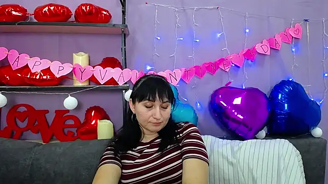 Snapshot of NinaFlawlees chatting on 02-10-25, 02:52 NinaFlawlees online show from 02-10-25, 02:52