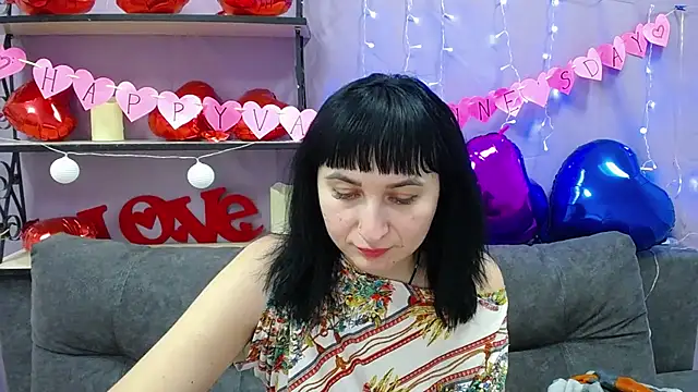 Snapshot of NinaFlawlees chatting on 02-16-25, 02:42 NinaFlawlees online show from 02-16-25, 02:42