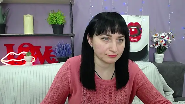 Snapshot of NinaFlawlees chatting on 03-19-25, 07:06 NinaFlawlees online show from 03-19-25, 07:06