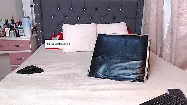 CanndyBrunett online show from 02-14-26, 08:38