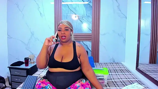 HannyMansonh online show from 01-17-25, 03:23