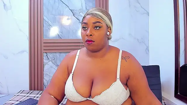 HannyMansonh online show from 02-13-25, 06:41