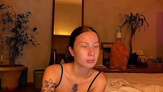 elfess online show from 09-16-25, 02:07