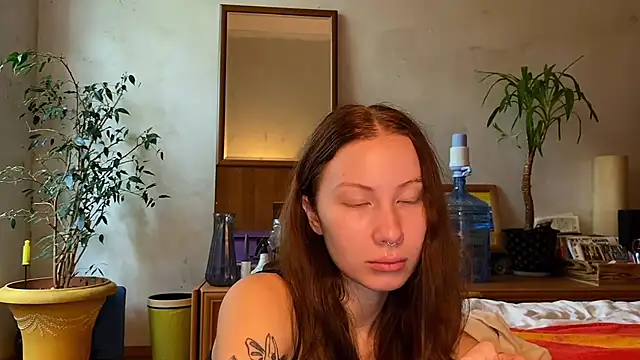 elfess online show from 09-26-25, 07:45